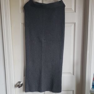 Marine Layer Ribbed Maxi Skirt in Charcoal